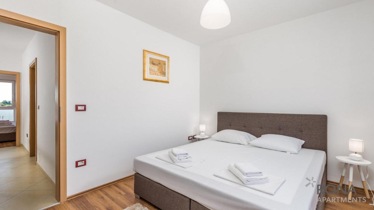 Rona Apartment Denis Ουμάγκ Εξωτερικό φωτογραφία