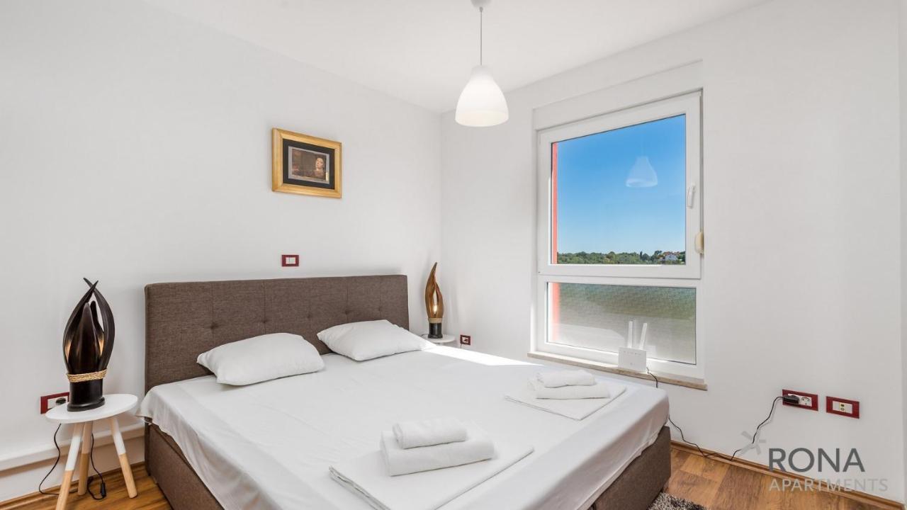 Rona Apartment Denis Ουμάγκ Εξωτερικό φωτογραφία