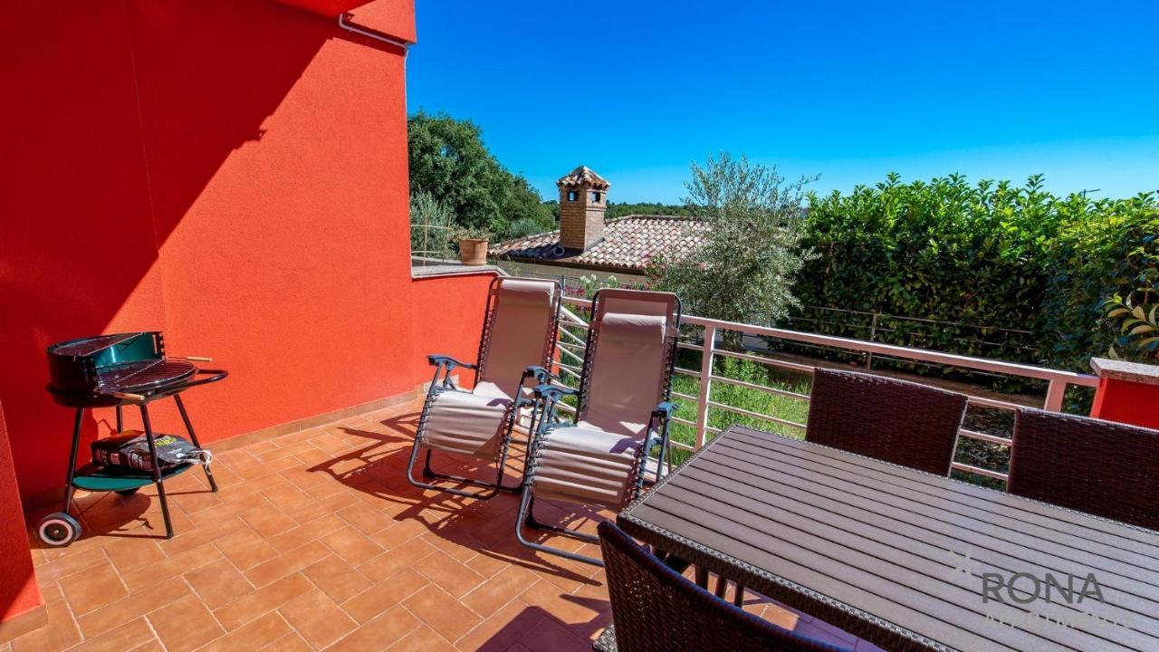 Rona Apartment Denis Ουμάγκ Εξωτερικό φωτογραφία