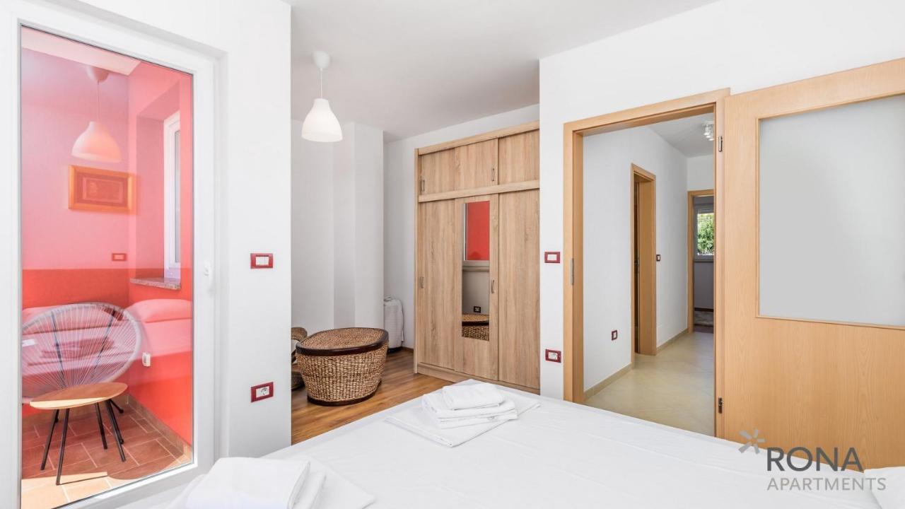 Rona Apartment Denis Ουμάγκ Εξωτερικό φωτογραφία