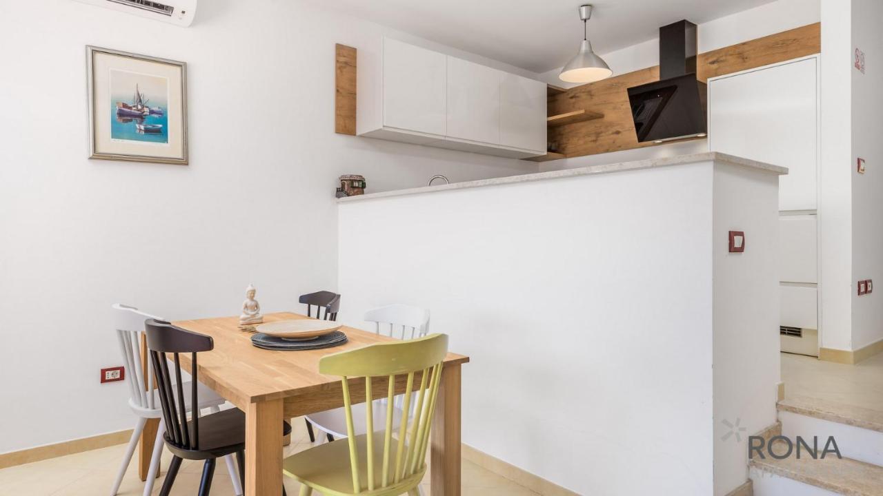 Rona Apartment Denis Ουμάγκ Εξωτερικό φωτογραφία