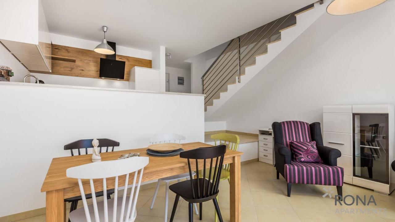 Rona Apartment Denis Ουμάγκ Εξωτερικό φωτογραφία